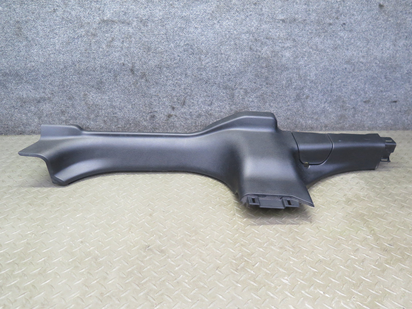 18-20 Jeep Wrangler JL 4-DOOR Set of 2 Interior B Pillar Lower Trim Panel OEM