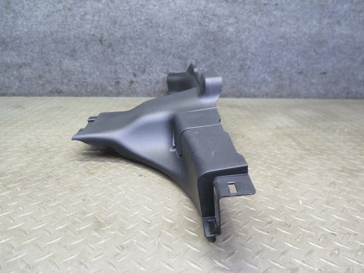 18-20 Jeep Wrangler JL 4-DOOR Set of 2 Interior B Pillar Lower Trim Panel OEM