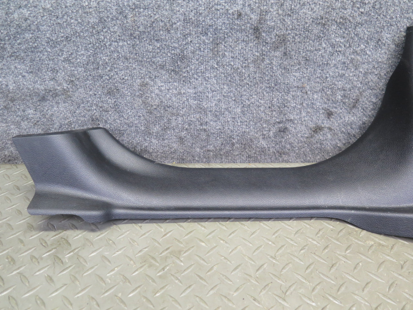 18-20 Jeep Wrangler JL 4-DOOR Set of 2 Interior B Pillar Lower Trim Panel OEM