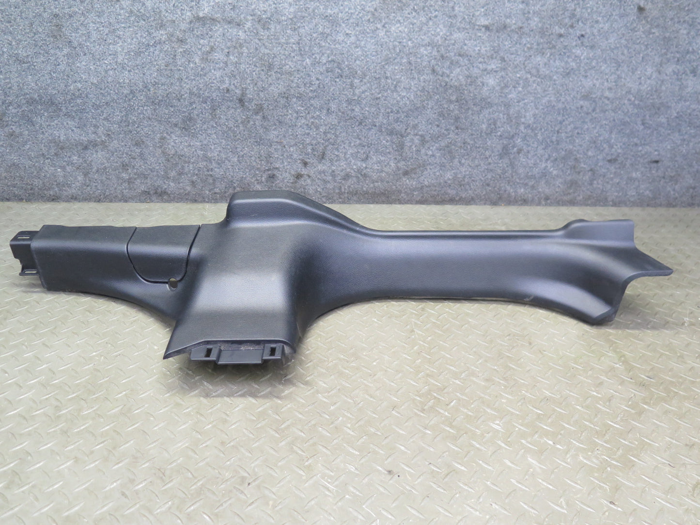 18-20 Jeep Wrangler JL 4-DOOR Set of 2 Interior B Pillar Lower Trim Panel OEM