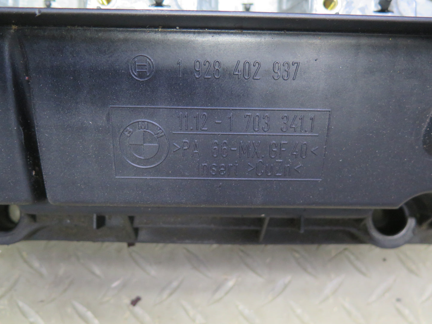 96-99 BMW E36 328iC M52 Engine Cylinder Head Valve Cover 1703341 OEM