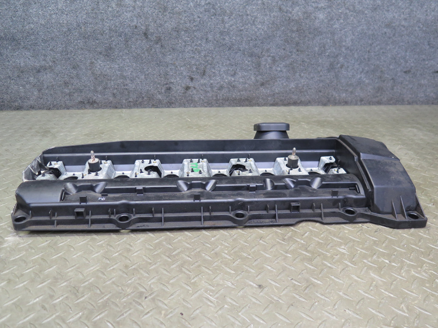 96-99 BMW E36 328iC M52 Engine Cylinder Head Valve Cover 1703341 OEM