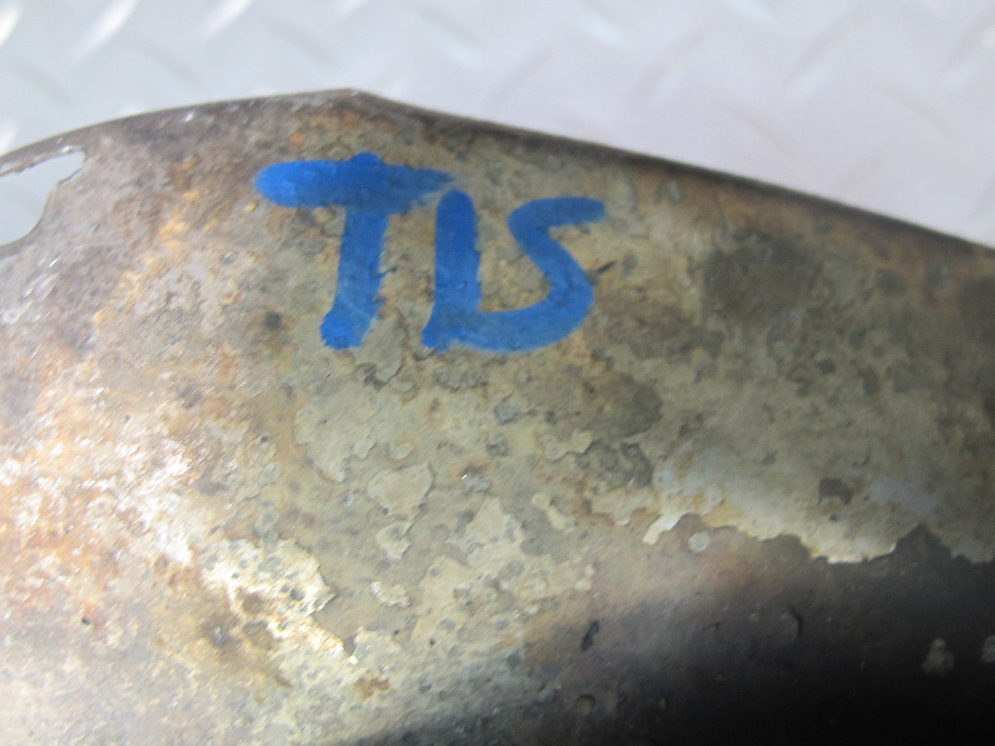 08-14 Lexus USE20L Is-f Set of 2 Rear Left & Right Dual Exhaust Tip OEM