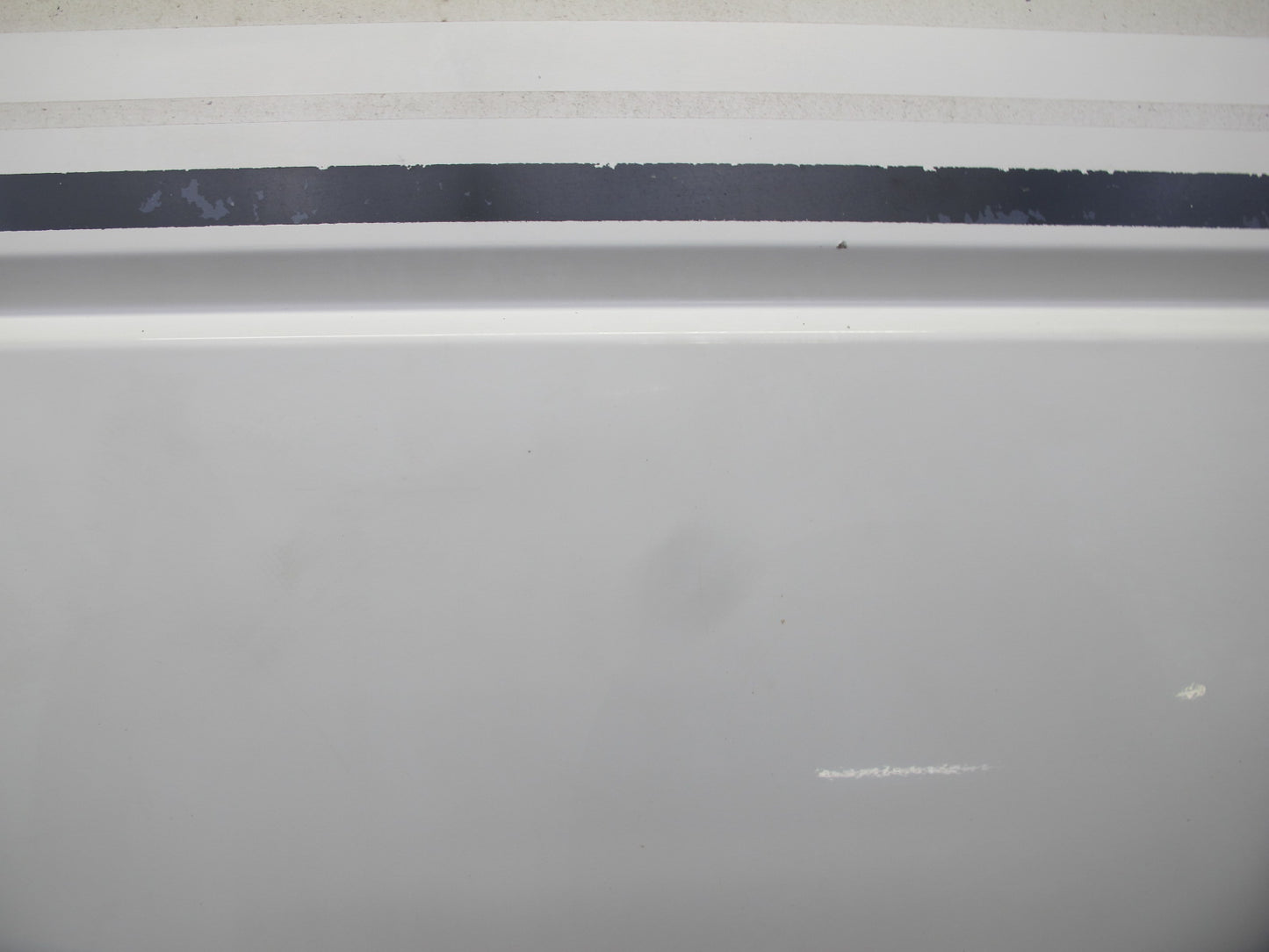 02-03 VW Eurovan T4 Winnebago Vista Front Left Door Shell Panel Arctic White OEM