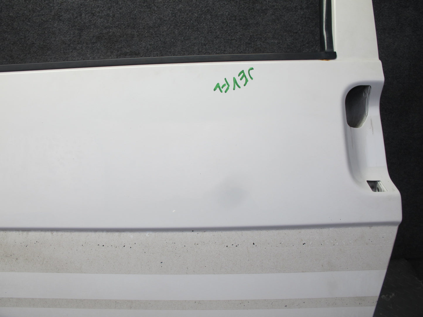 02-03 VW Eurovan T4 Winnebago Vista Front Left Door Shell Panel Arctic White OEM