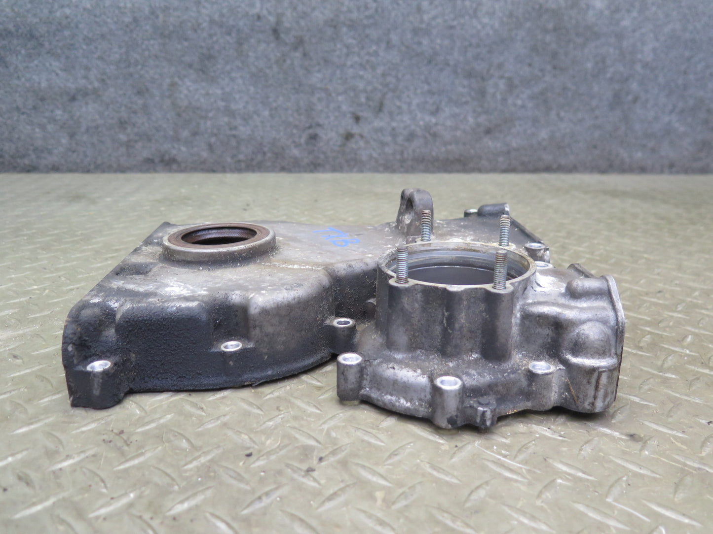 94-99 BMW E36 328iC M52 Engine Timing Cover M52  1719969 OEM