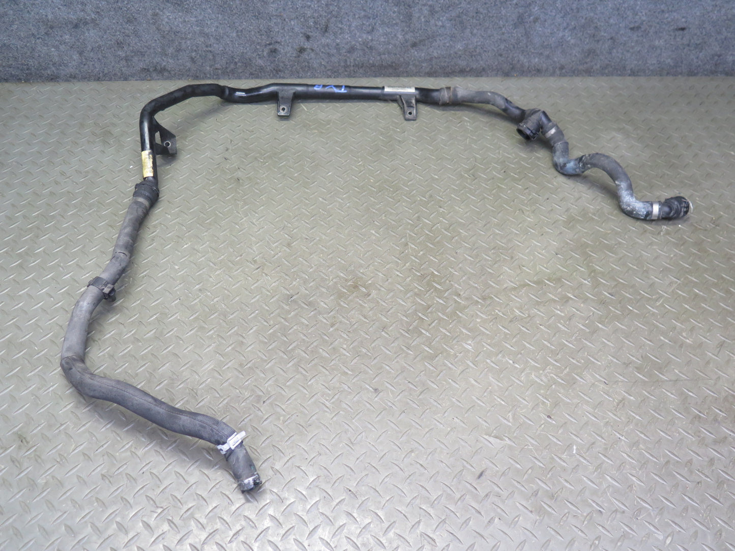 11-13 BMW E90 E92 E93 335i N55 Engine Coolant Heater Thermostat Hose Line OEM