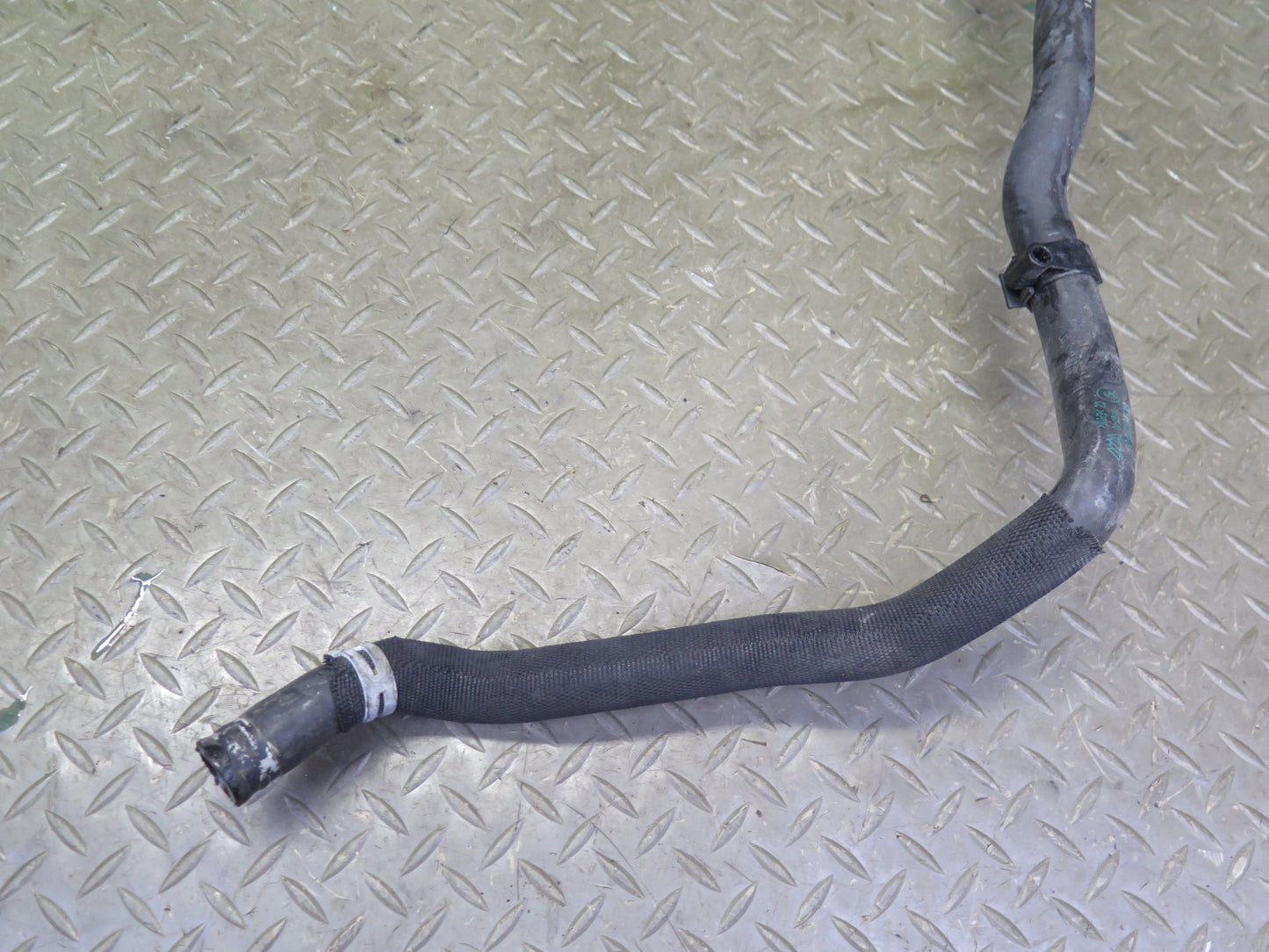 11-13 BMW E90 E92 E93 335i N55 Engine Coolant Heater Thermostat Hose Line OEM