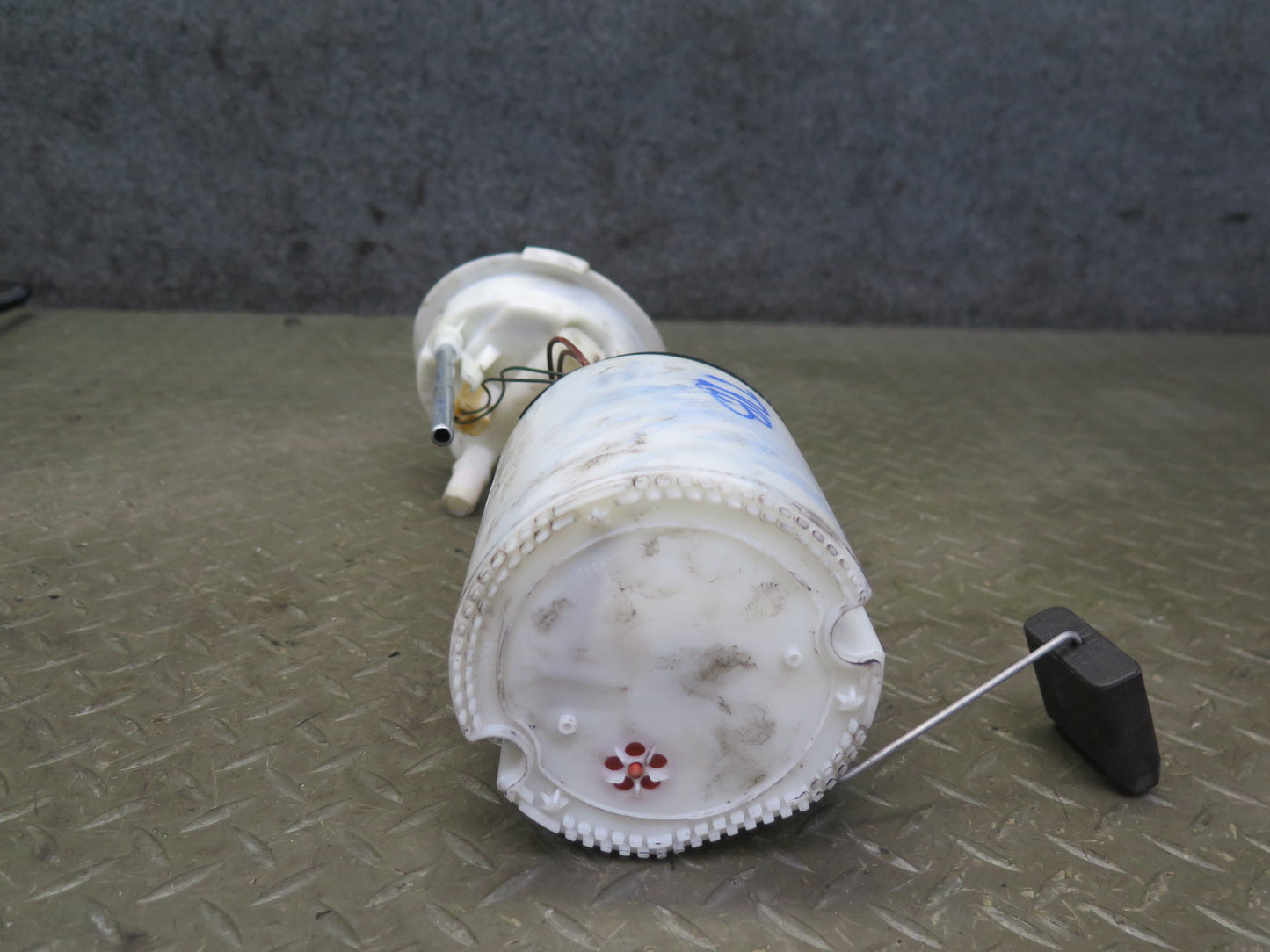 07-13 BMW E90 E92 E93 335i N55 Set of 2 Fuel Pump Level Sensor Sending Unit OEM