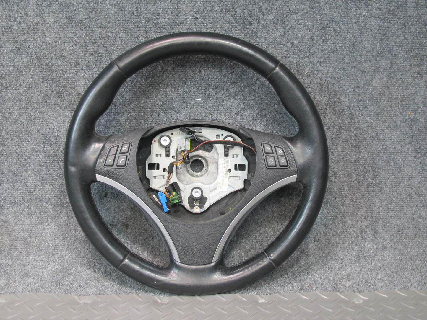 07-13 BMW E90 E92 E93 335i Leather Sport Steering w Controls OEM