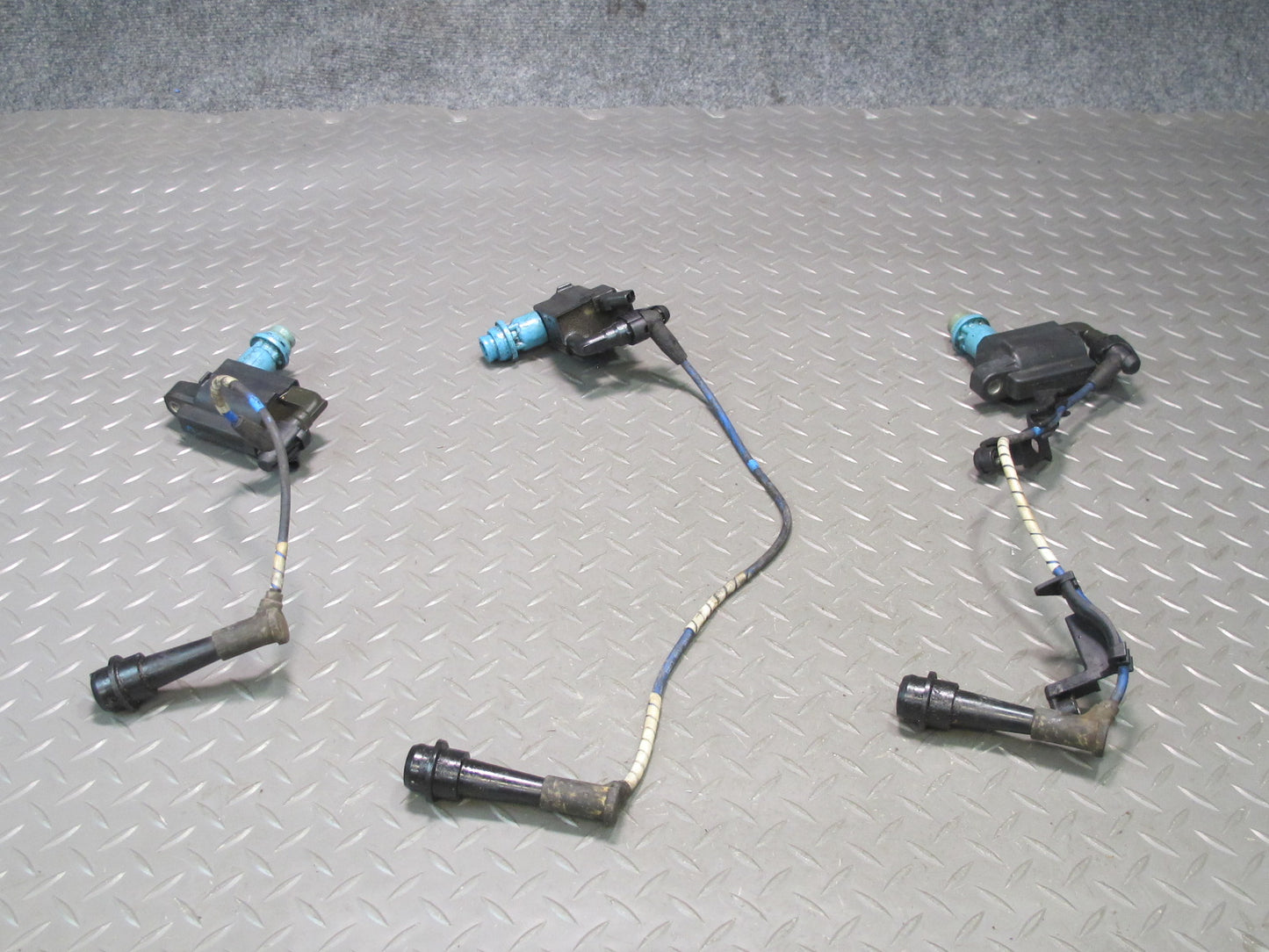 98-05 Lexus IS300 GS300 SC300 2JZGE Set of 3 Engine Ignition Coil w Cable OEM