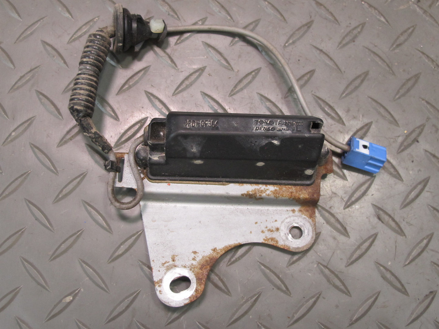 08-14 Lexus USE20L Is-f Front & Rear Tire Pressure Tmps Antenna Module Set OEM