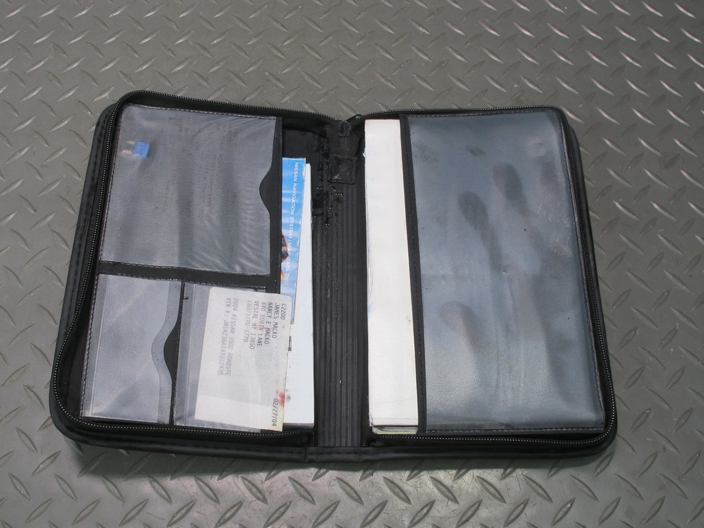 2004 Nissan Z33 350Z Convertible Owner User Guide Manual Book Set w Case OEM