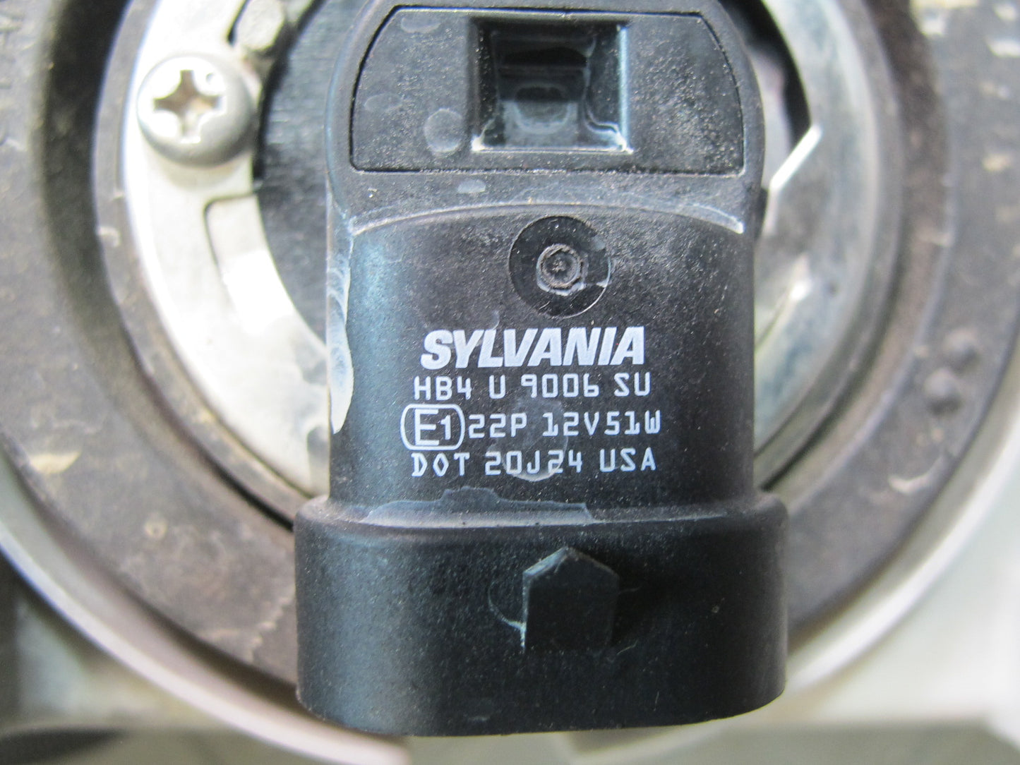 04-06 Lexus UCF30L LS430 Front Left Fog Light Lamp OEM