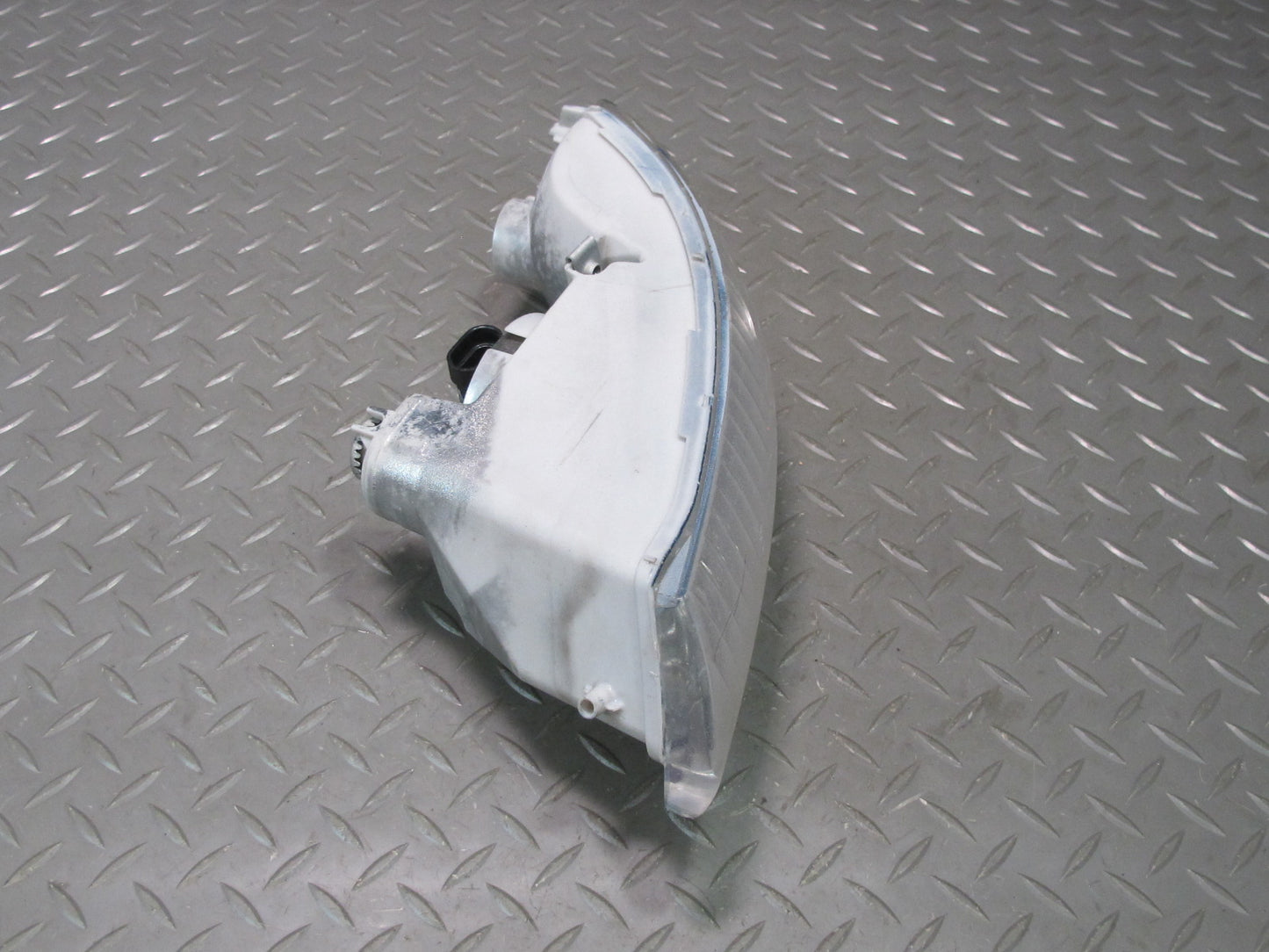 04-06 Lexus UCF30L LS430 Front Left Fog Light Lamp OEM