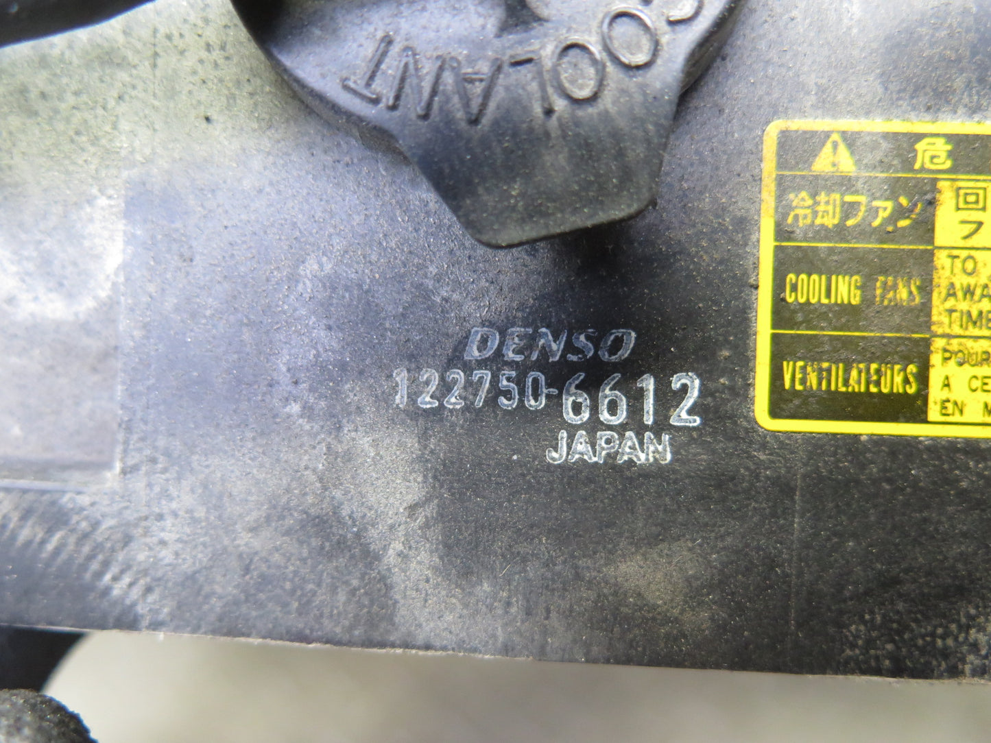 01-06 Lexus UCF30L LS430 Engine Radiator Cooling Motor Fan Shroud w Module OEM