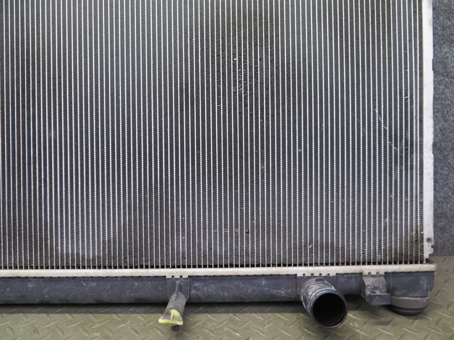 06-13 Lexus GSE20L IS250 IS350 Engine Motor Cooling Radiator OEM