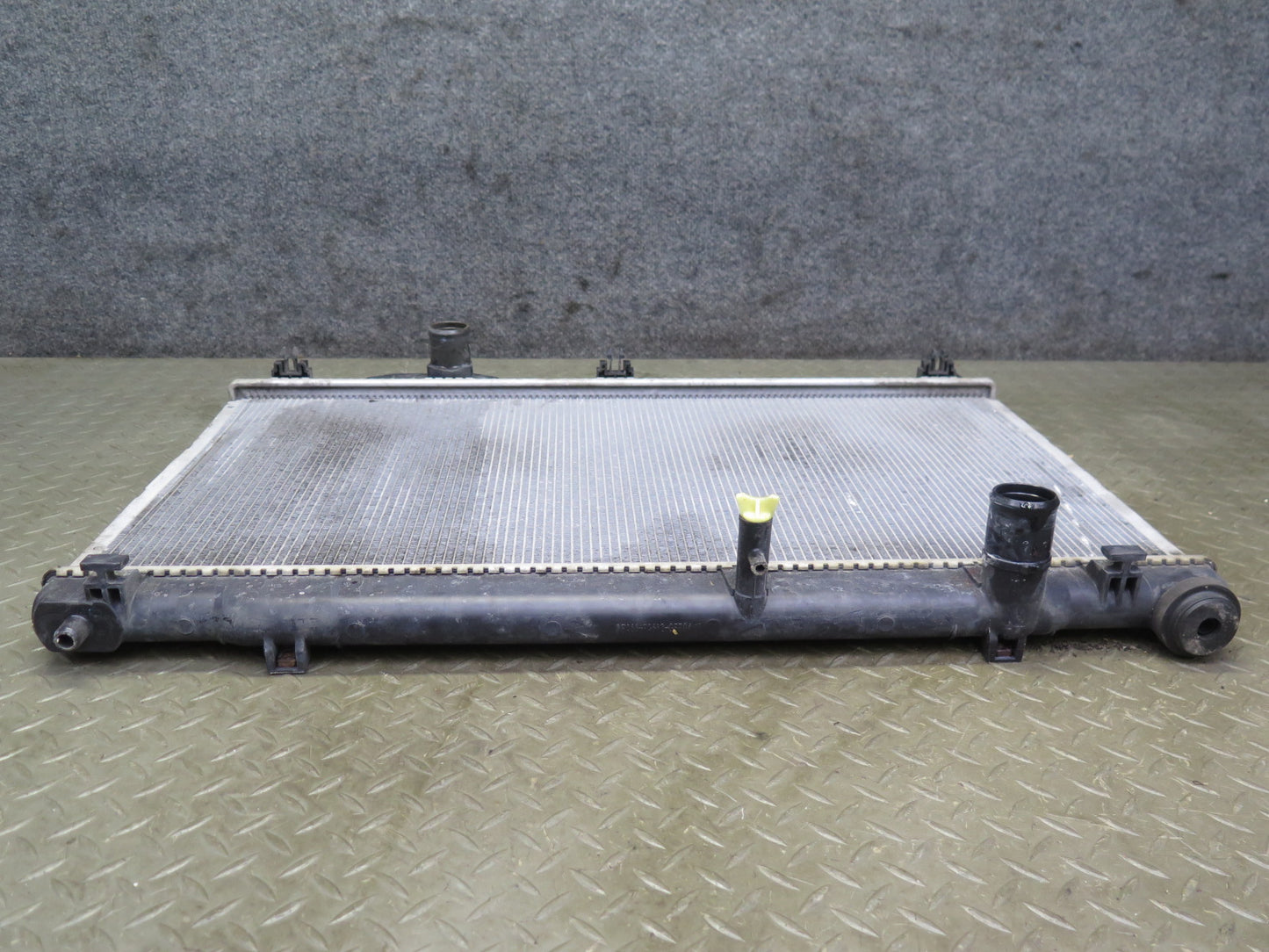 06-13 Lexus GSE20L IS250 IS350 Engine Motor Cooling Radiator OEM