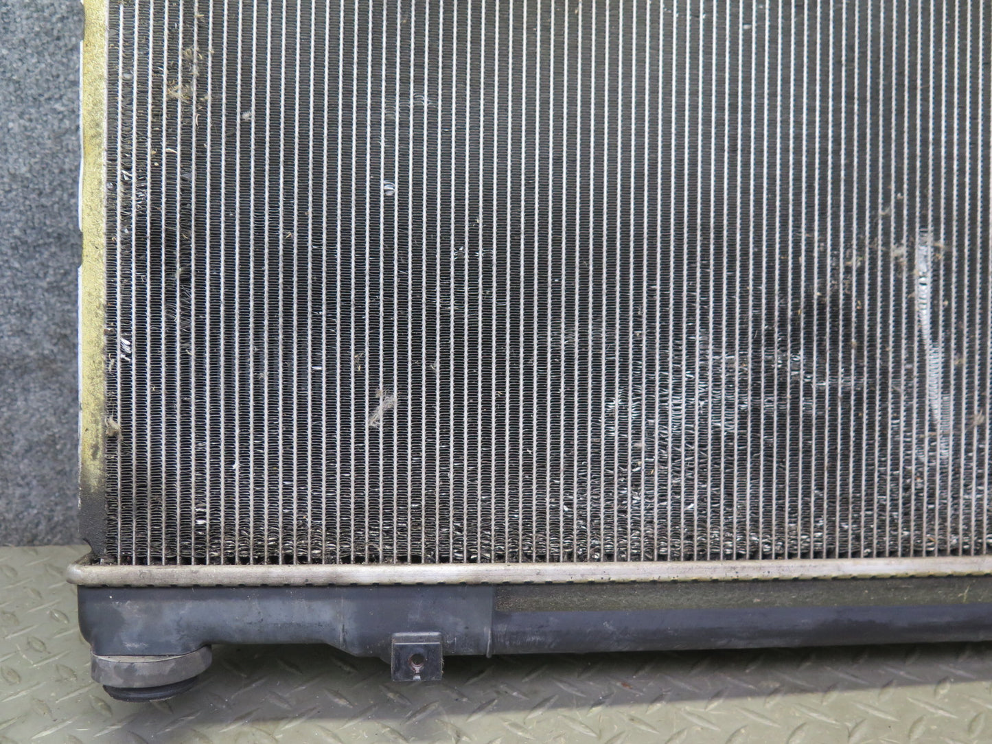 06-13 Lexus GSE20L IS250 IS350 Engine Motor Cooling Radiator OEM