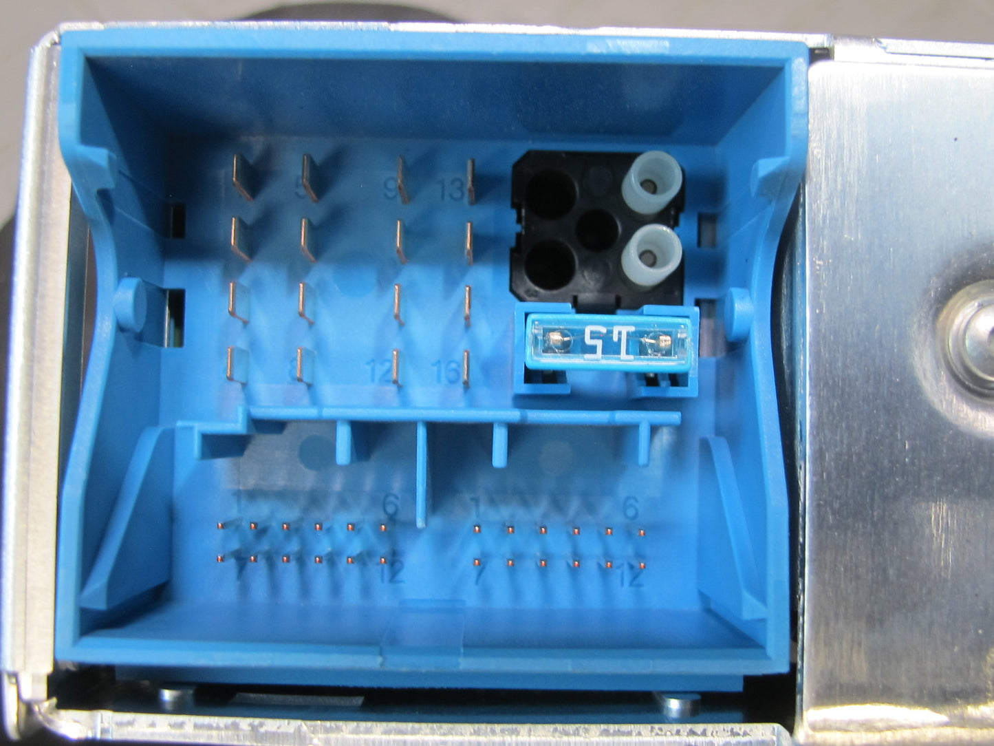 11-13 BMW E90 E92 E93 335i Radio CD Player Receiver 9246504 OEM