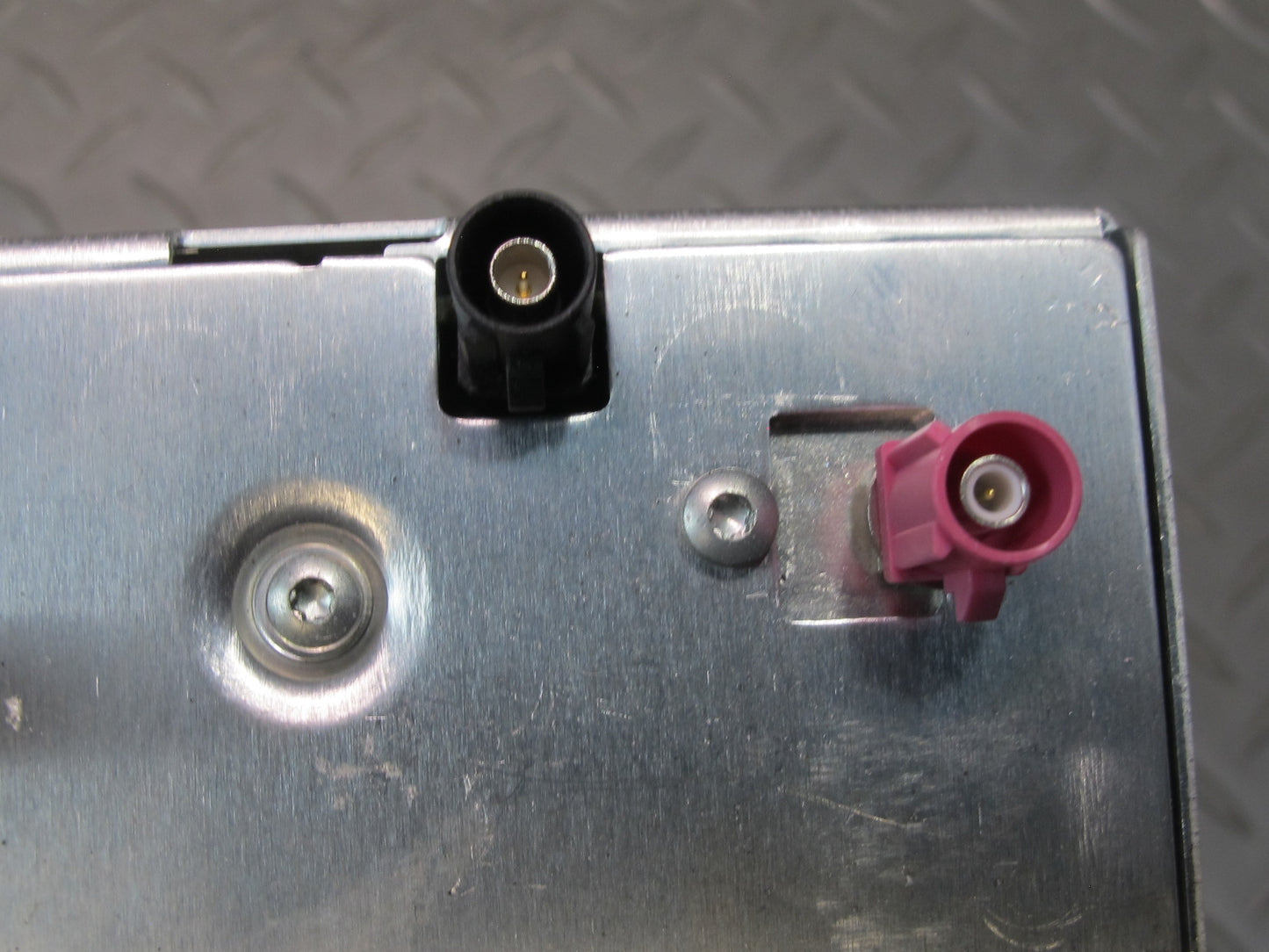 11-13 BMW E90 E92 E93 335i Radio CD Player Receiver 9246504 OEM