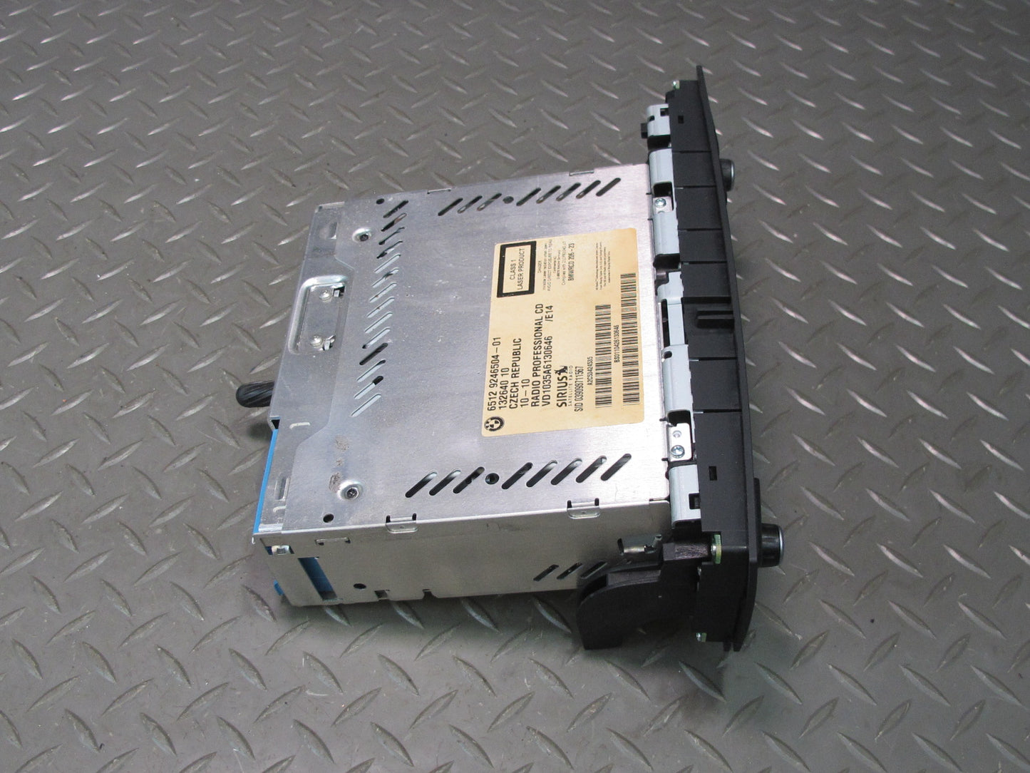 11-13 BMW E90 E92 E93 335i Radio CD Player Receiver 9246504 OEM