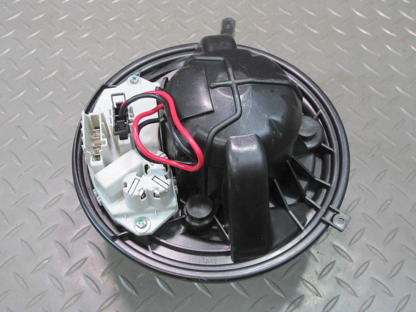 07-13 BMW E93 328I 335i A/C Heater Blower Motor Fan w Resistor OEM