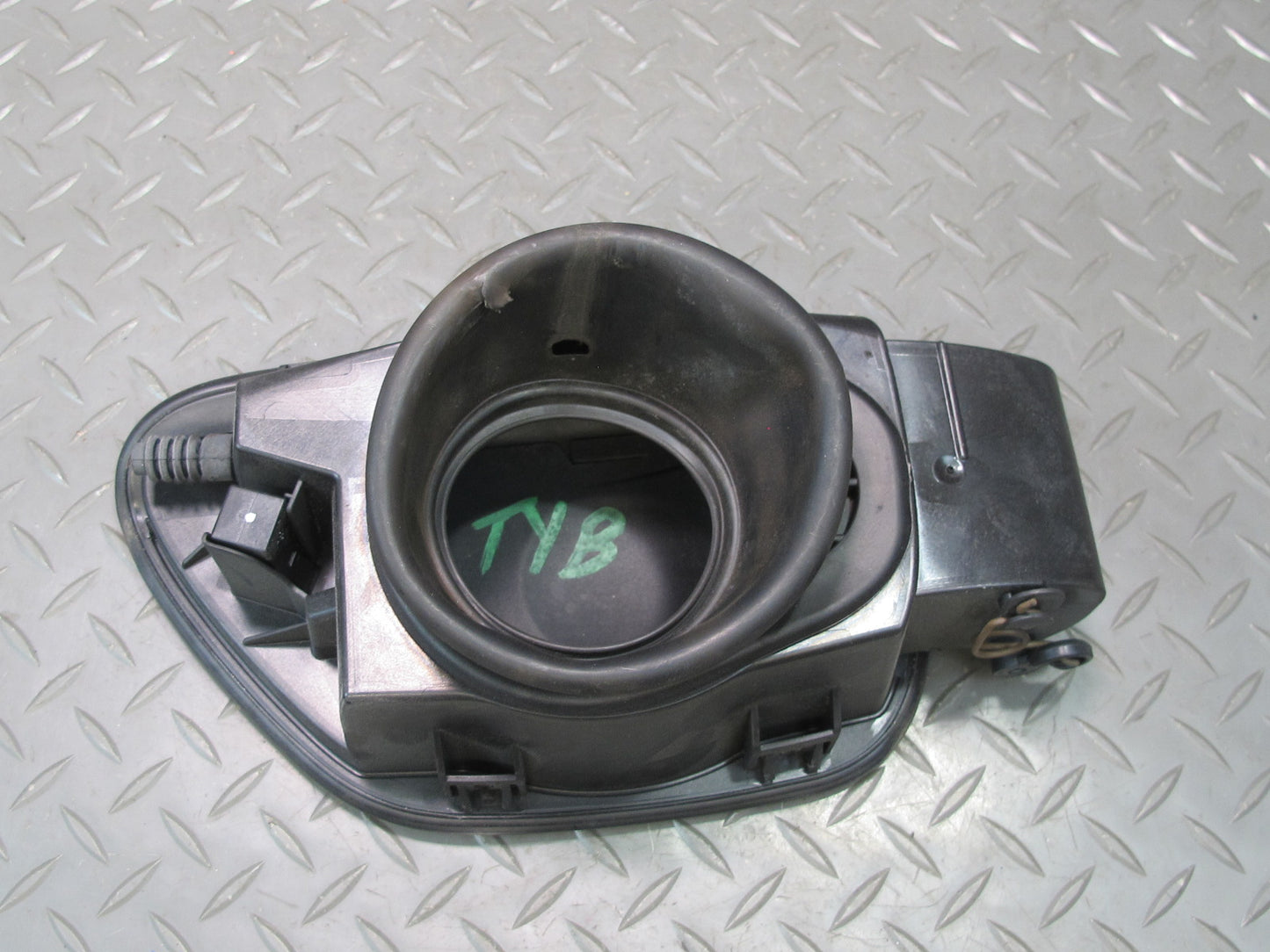 07-13 BMW E93 335i Convertible Fuel Filler Door Lid Cover w Housing 7144330 OEM