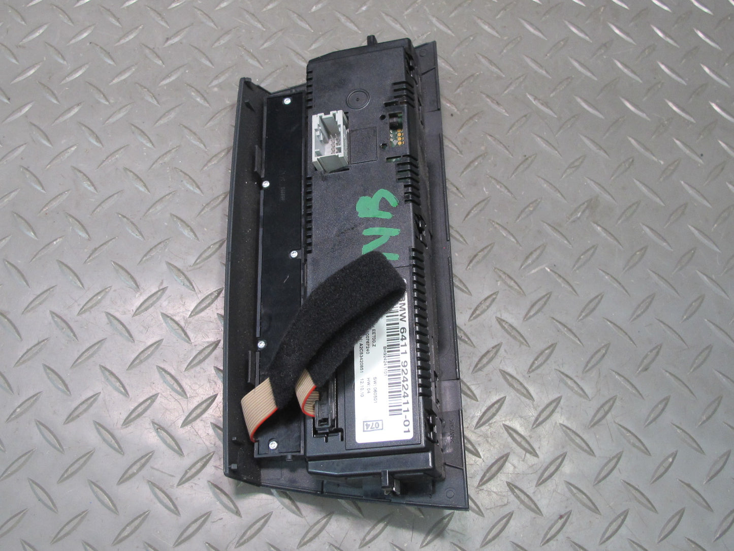 07-13 BMW E92 E93 335i A/C Heater Climate Control Switch Panel 9242411 OEM