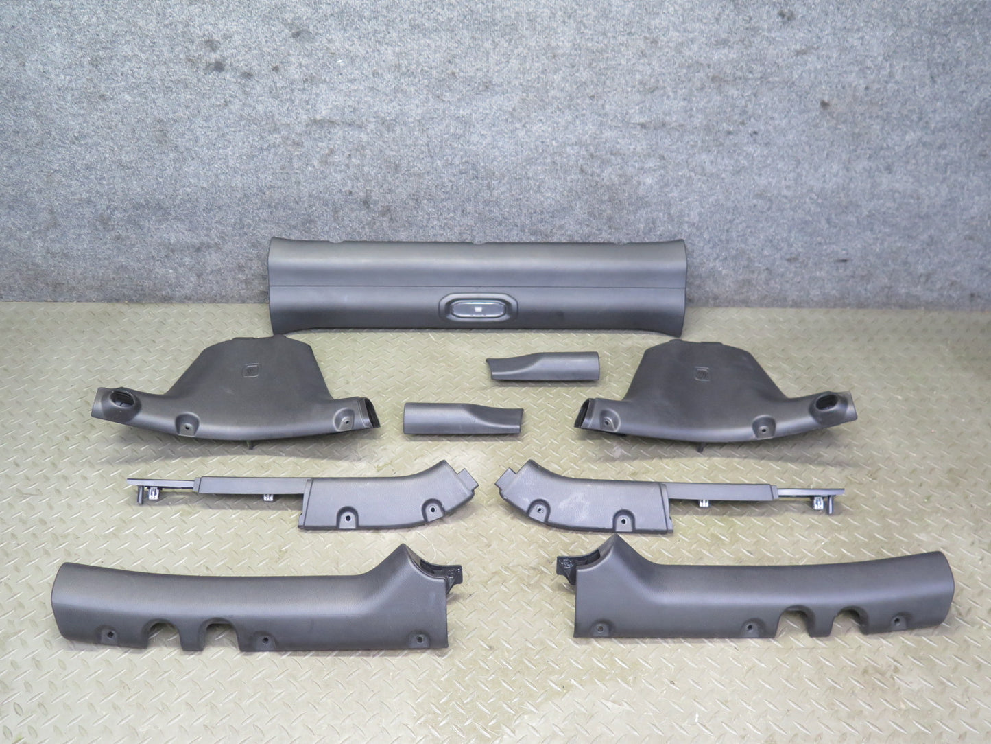 18-23 Jeep Wrangler JL 4-DOOR Sport Roof Roll Bar D Pillar Trim Panel Set OEM