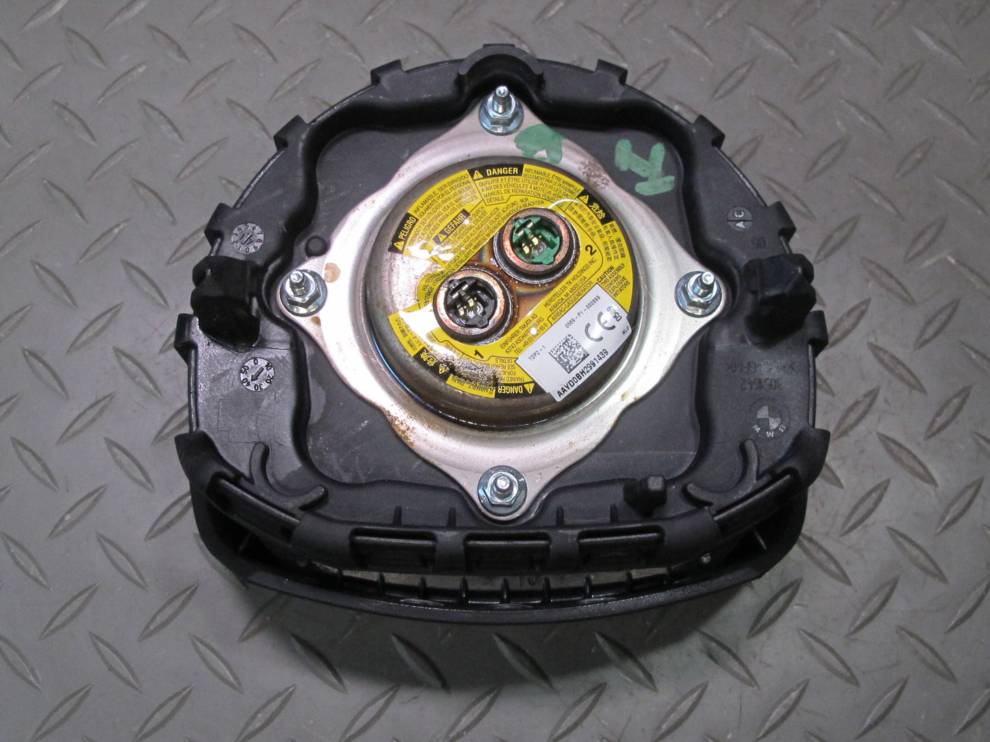 07-13 BMW E90 E91 E92 E93 FRONT LEFT DRIVER SIDE SPORT STEERING WHEEL SRS AIRBAG OEM