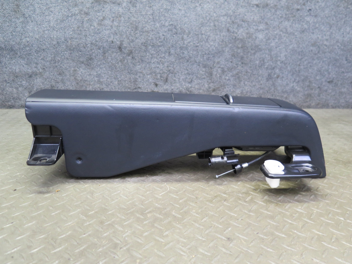 10-13 Lexus IS250 IS350 Convertible Rear Center Console w Armrest OEM