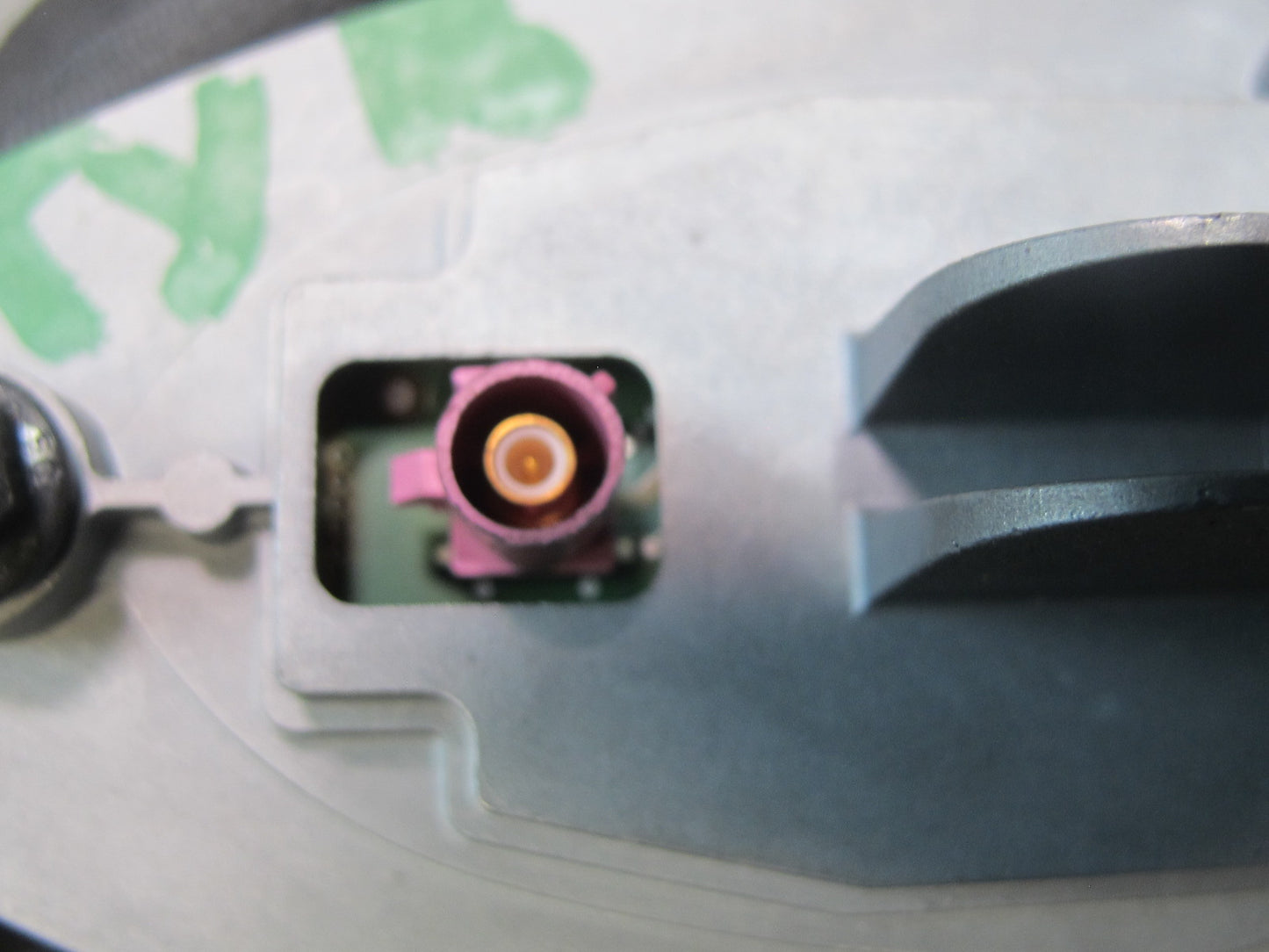 07-13 BMW E93 335i Convertible Roof Shark FIN Antenna Assembly OEM