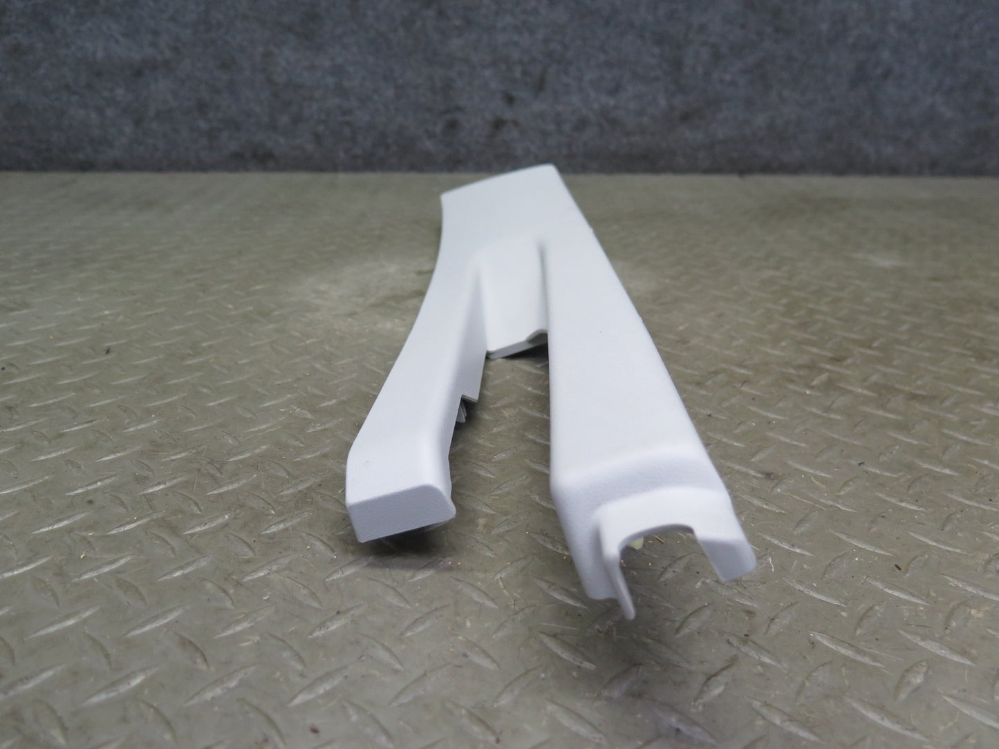 10-13 Lexus IS350 IS250 Convert Set of 2 Left & Right Roof Rail Trim Panel OEM