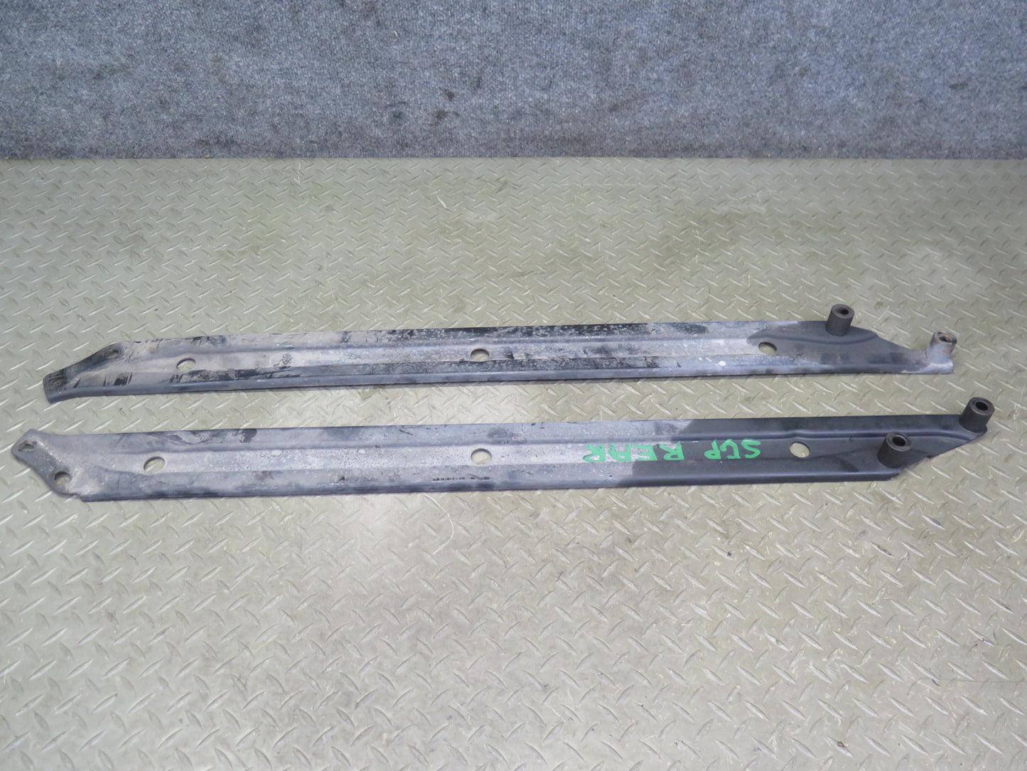 02-10 Lexus UZZ40L SC430 Set of 5 Rear Suspension Mounting Brace Plate OEM