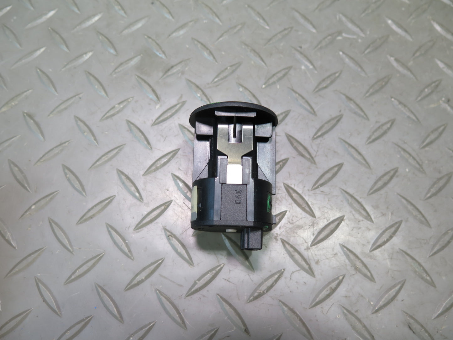 11-13 BMW E93 335i Convertible Child Safety KEY Lock Switch 9211746 OEM