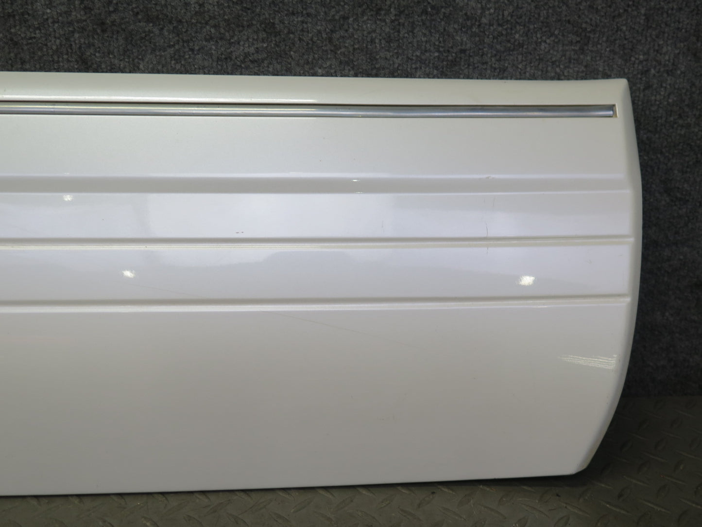 03-07 Lexus LX470 Front & Rear Left Door Fender Lower Trim Molding Set of 4