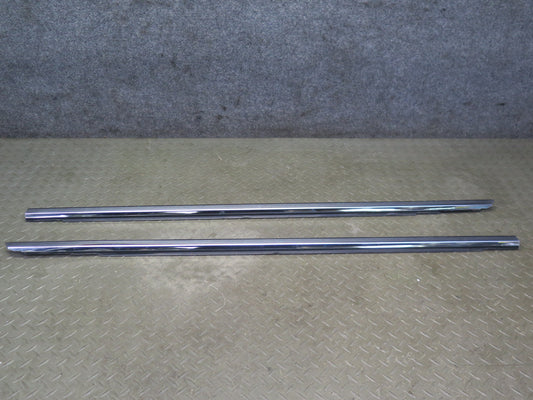 01-06 Lexus UCF30L LS430 Front Right & Left Door Weatherstrip Molding OEM