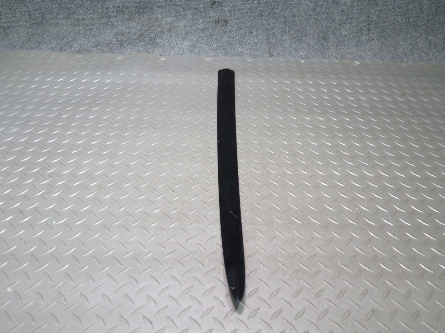 07-13 BMW E93 335i Convertible Set of 2 Front Left & Right TOP Roof Molding OEM
