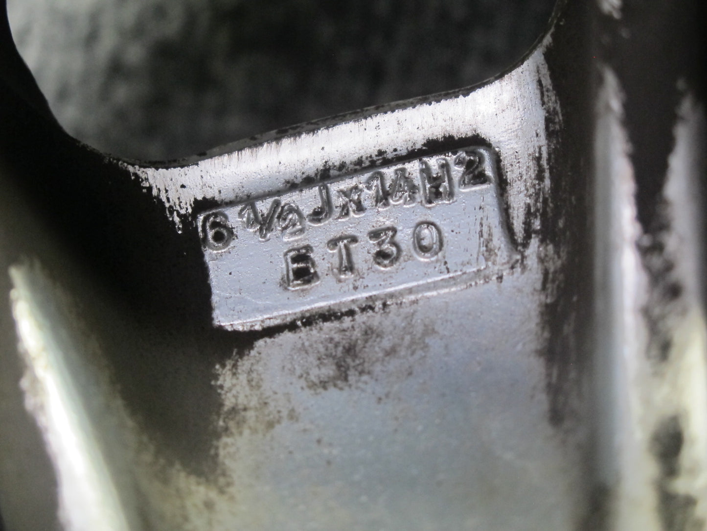 73-85 Mercedes R107 R14 14" Alloy Wheel Rim 14x6.5J ET30 1264002102 OEM