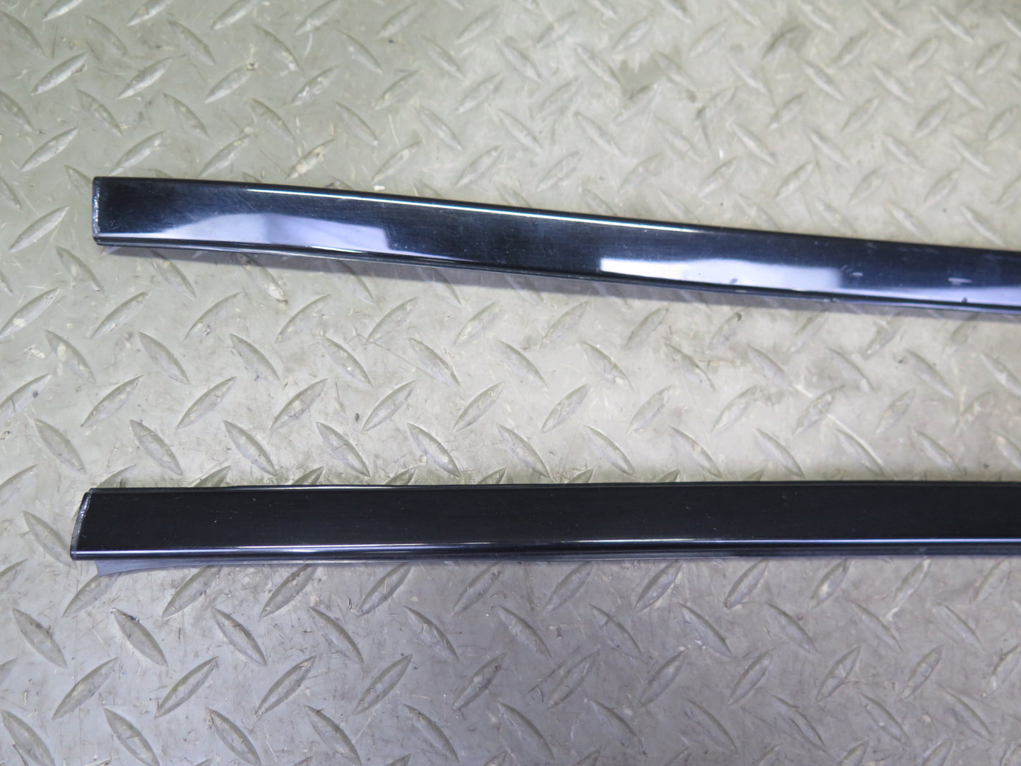 01-06 Lexus UCF30L LS430 Set of 2 Front Windshield A Pillar Trim Molding OEM