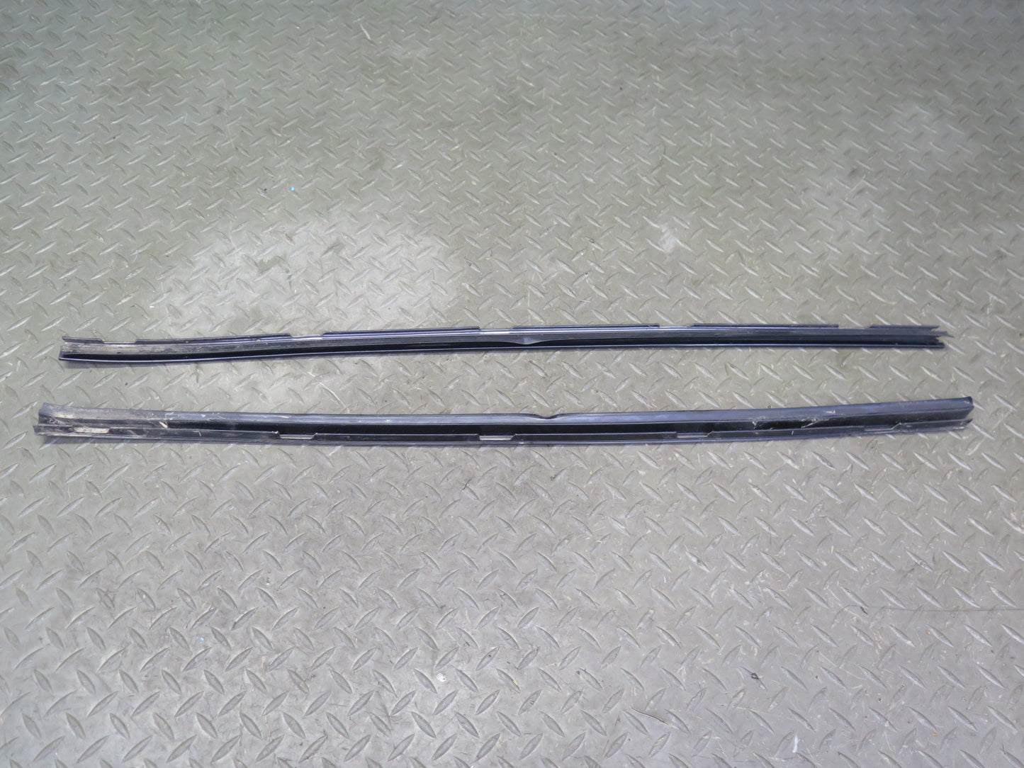 01-06 Lexus UCF30L LS430 Set of 2 Front Windshield A Pillar Trim Molding OEM