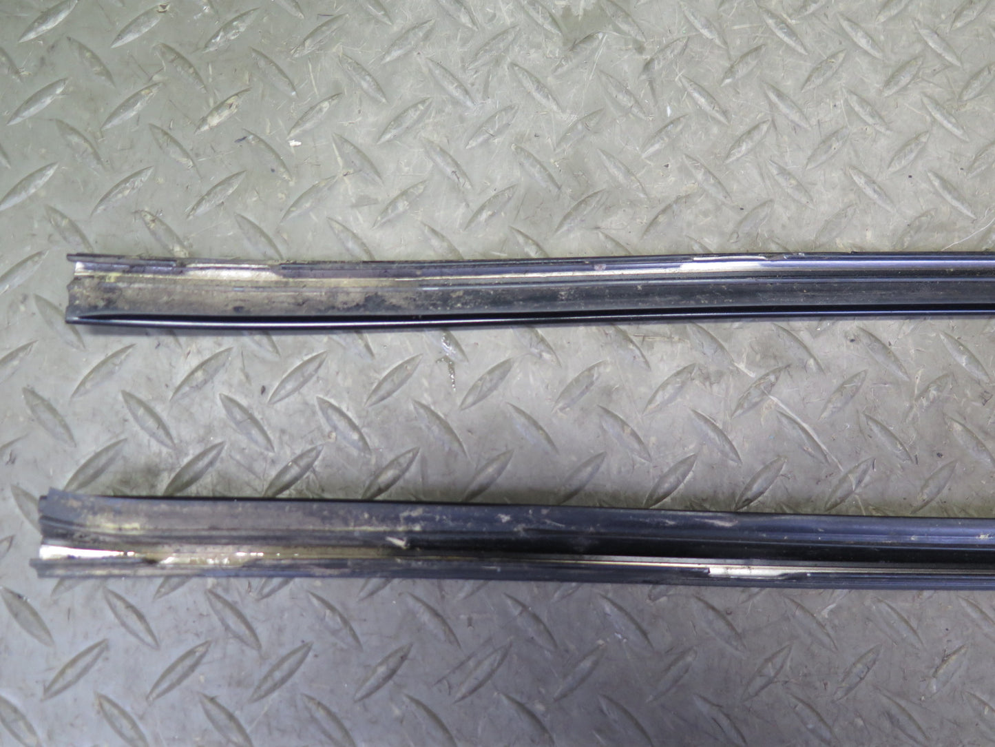 01-06 Lexus UCF30L LS430 Set of 2 Front Windshield A Pillar Trim Molding OEM