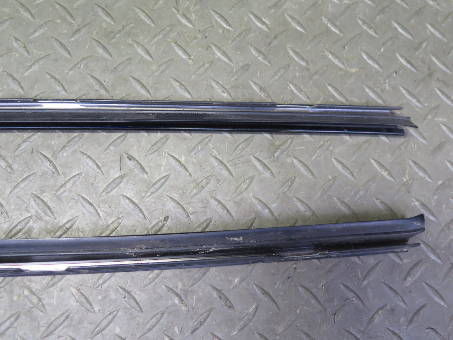01-06 Lexus UCF30L LS430 Set of 2 Front Windshield A Pillar Trim Molding OEM