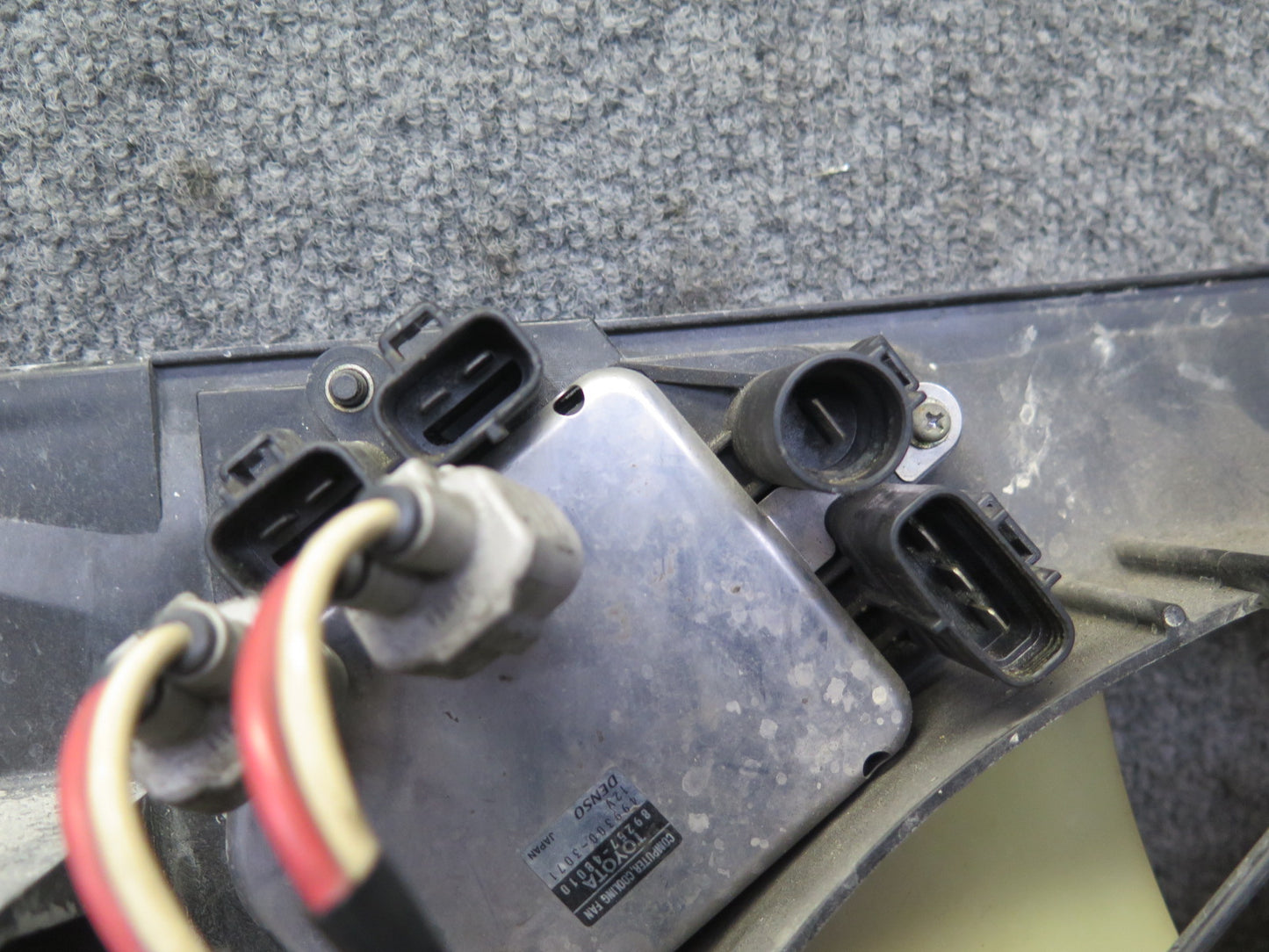 02-10 Lexus SC430 Engine Cooling Fan Motor Shroud w Control Module OEM