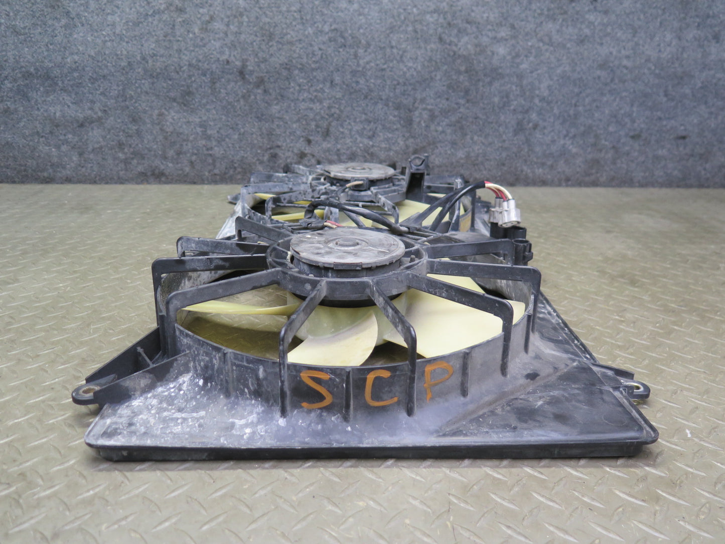 02-10 Lexus SC430 Engine Cooling Fan Motor Shroud w Control Module OEM