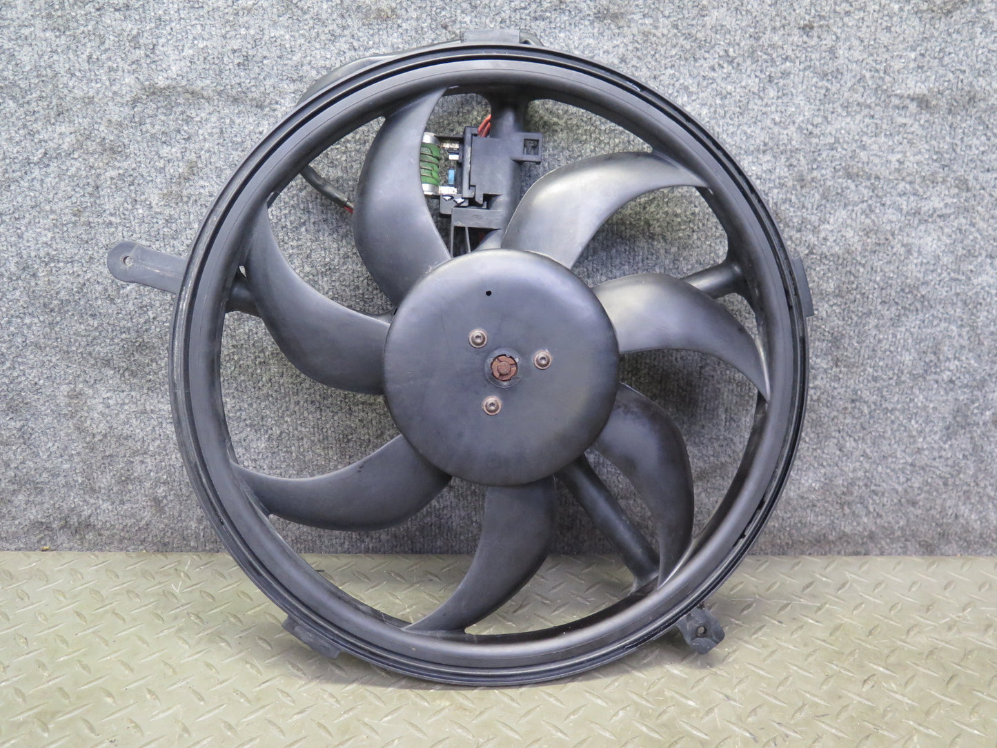 11-15 Mini Cooper S R60 R61 Countryman Engine Cooling Fan Motor OEM