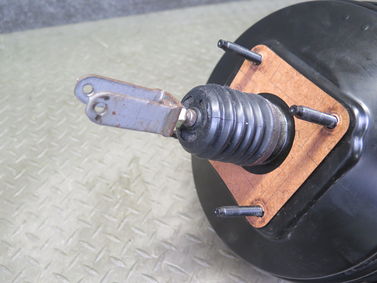 04-06 Lexus UCF30L LS430 Brake Master Cylinder Booster Fluid Reservoir OEM