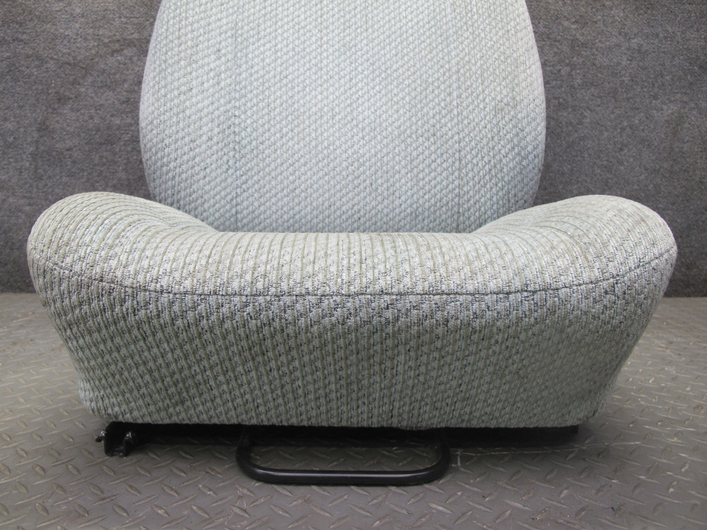 00-03 VW Eurovan T4 Set of 2 Front Left & Right Cloth Seat Gray OEM