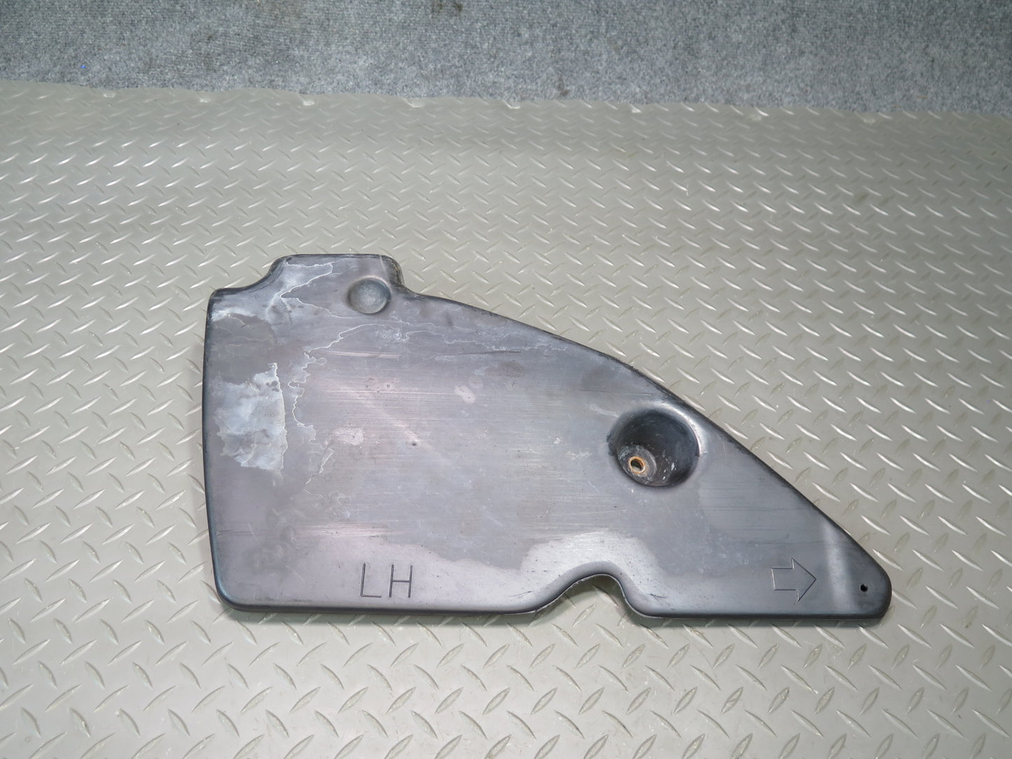 01-06 Lexus LS430 UCF30L Set of 2 Rear Differential Shield Trim Panel OEM